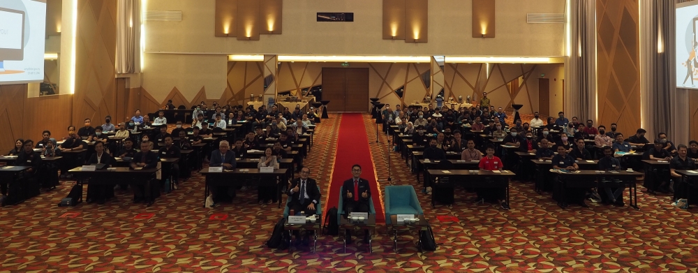 OZONE2CLIMATE TECHNOLOGIES IN REFRIGERATION AND AIR-CONDITIONING SECTOR
